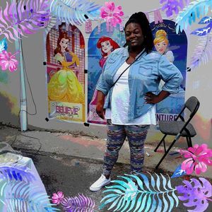 Meet your Posher, Tonya